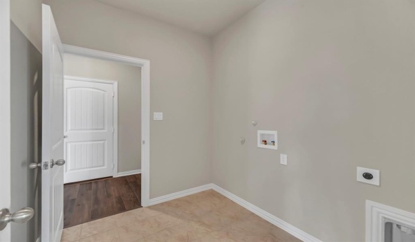 10 Ina Road, Sherman, TX 75090, 4 Bedrooms Bedrooms, ,3 BathroomsBathrooms,Residential,For Sale,10 Ina Road,20741178