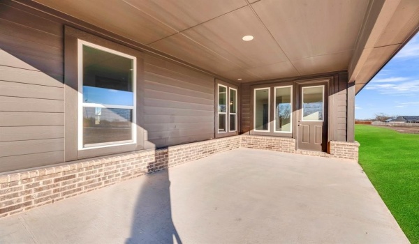 10 Ina Road, Sherman, TX 75090, 4 Bedrooms Bedrooms, ,3 BathroomsBathrooms,Residential,For Sale,10 Ina Road,20741178