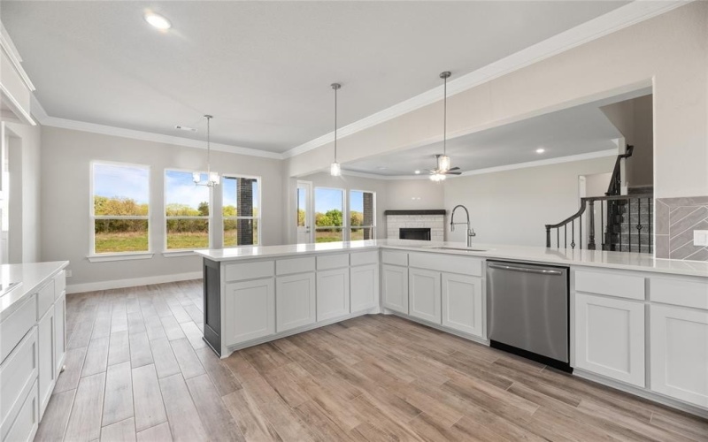 2205 Crystal Palace Boulevard, Alvarado, TX 76009, 4 Bedrooms Bedrooms, ,5 BathroomsBathrooms,Residential,For Sale,2205 Crystal Palace Boulevard,20741441