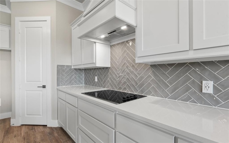 2205 Crystal Palace Boulevard, Alvarado, TX 76009, 4 Bedrooms Bedrooms, ,5 BathroomsBathrooms,Residential,For Sale,2205 Crystal Palace Boulevard,20741441