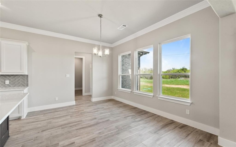 2205 Crystal Palace Boulevard, Alvarado, TX 76009, 4 Bedrooms Bedrooms, ,5 BathroomsBathrooms,Residential,For Sale,2205 Crystal Palace Boulevard,20741441