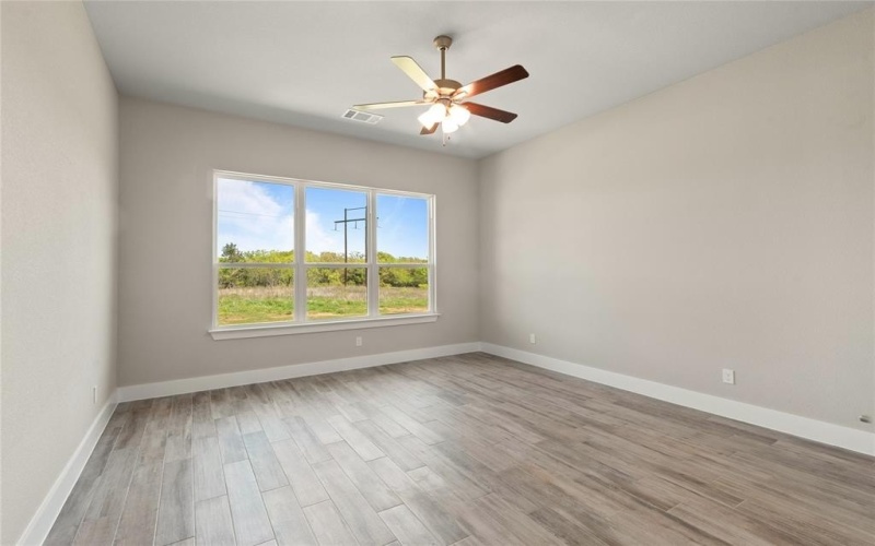 2205 Crystal Palace Boulevard, Alvarado, TX 76009, 4 Bedrooms Bedrooms, ,5 BathroomsBathrooms,Residential,For Sale,2205 Crystal Palace Boulevard,20741441