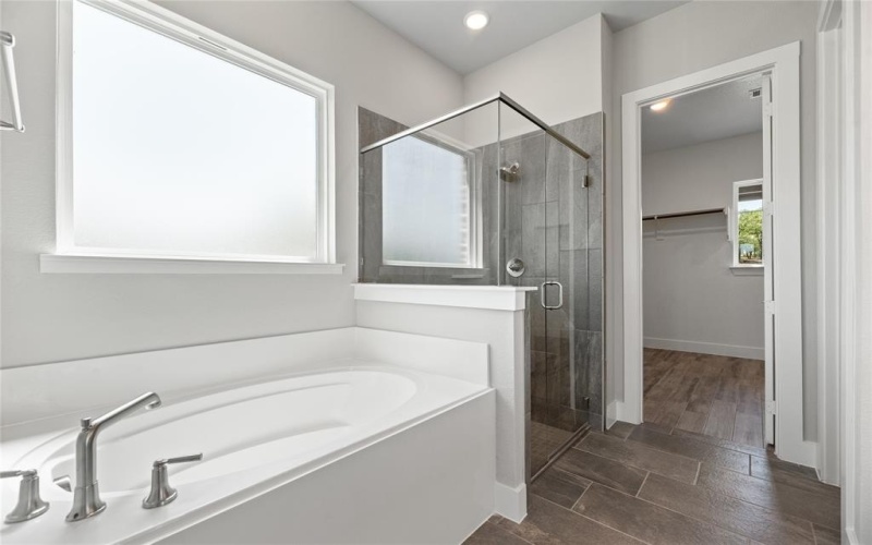 2205 Crystal Palace Boulevard, Alvarado, TX 76009, 4 Bedrooms Bedrooms, ,5 BathroomsBathrooms,Residential,For Sale,2205 Crystal Palace Boulevard,20741441