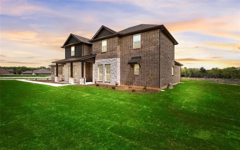 2205 Crystal Palace Boulevard, Alvarado, TX 76009, 4 Bedrooms Bedrooms, ,5 BathroomsBathrooms,Residential,For Sale,2205 Crystal Palace Boulevard,20741441