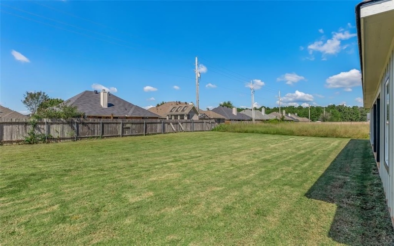 127 Sitka Loop, Haughton, LA 71037, 4 Bedrooms Bedrooms, ,2 BathroomsBathrooms,Residential,For Sale,127 Sitka Loop,20741534