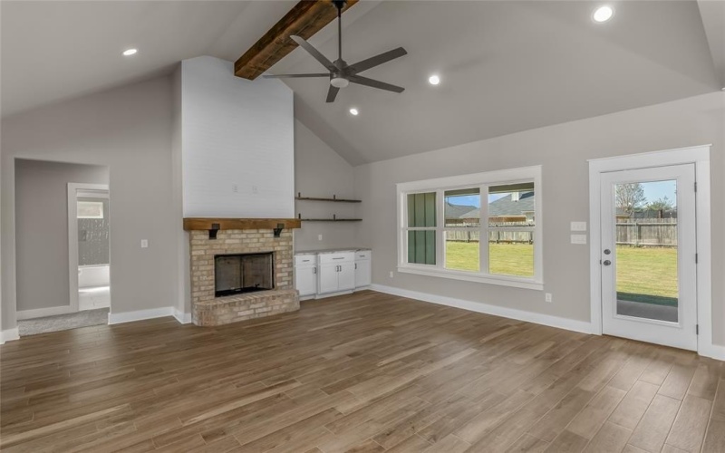 127 Sitka Loop, Haughton, LA 71037, 4 Bedrooms Bedrooms, ,2 BathroomsBathrooms,Residential,For Sale,127 Sitka Loop,20741534