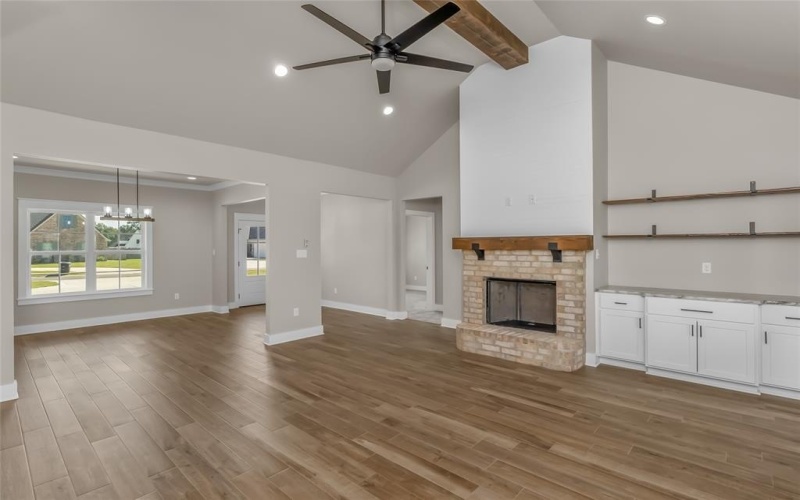 127 Sitka Loop, Haughton, LA 71037, 4 Bedrooms Bedrooms, ,2 BathroomsBathrooms,Residential,For Sale,127 Sitka Loop,20741534
