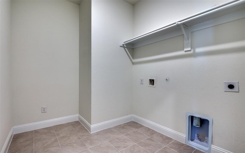 3717 Blooming Prairie Drive, Crandall, TX 75114, 4 Habitaciones Habitaciones , ,2 BañosBaños,Residential,En Venta,3717 Blooming Prairie Drive,20741800