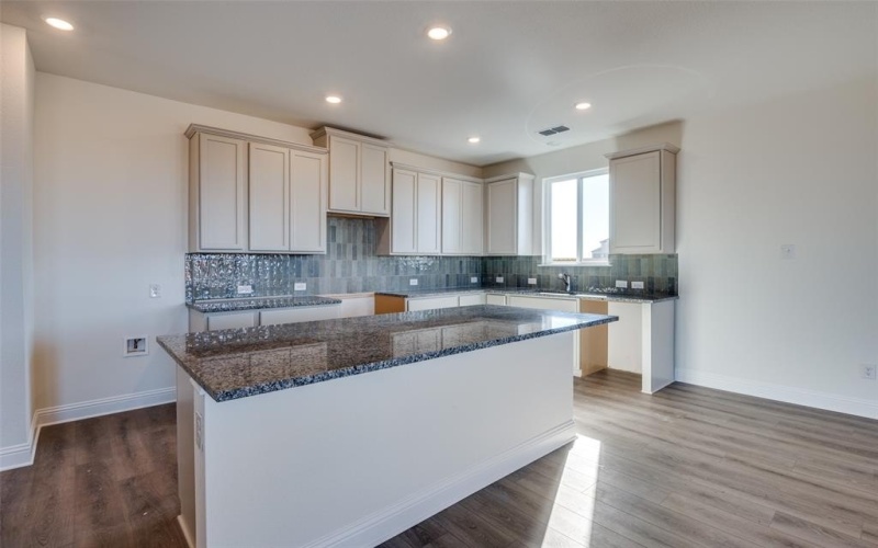 3717 Blooming Prairie Drive, Crandall, TX 75114, 4 Habitaciones Habitaciones , ,2 BañosBaños,Residential,En Venta,3717 Blooming Prairie Drive,20741800