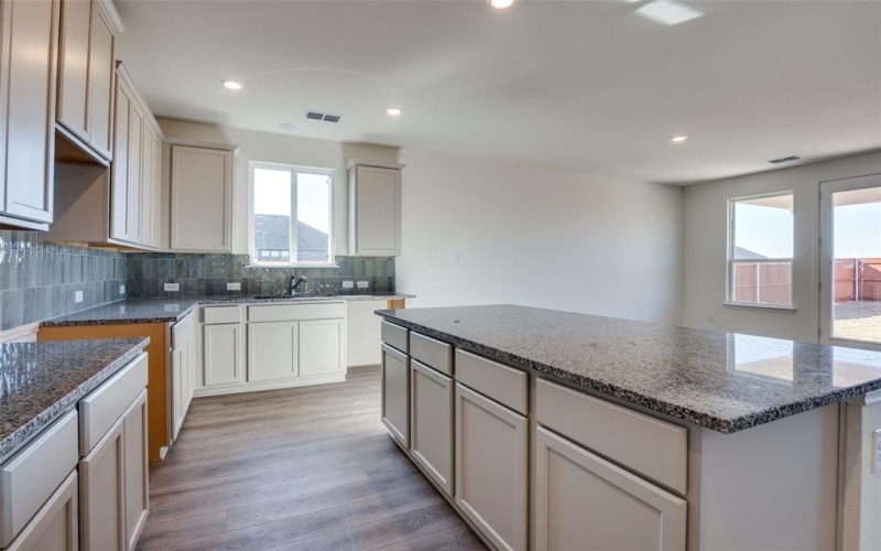 3717 Blooming Prairie Drive, Crandall, TX 75114, 4 Habitaciones Habitaciones , ,2 BañosBaños,Residential,En Venta,3717 Blooming Prairie Drive,20741800