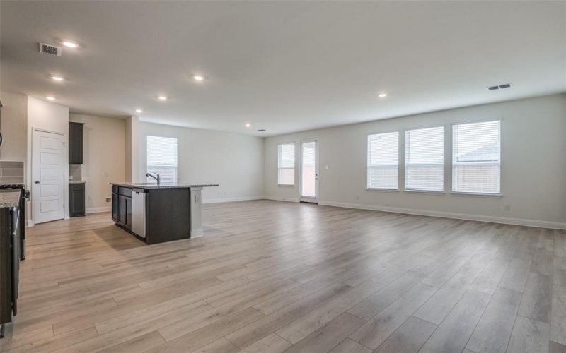 3725 Blooming Prairie Drive, Crandall, TX 75114, 4 Bedrooms Bedrooms, ,2 BathroomsBathrooms,Residential,For Sale,3725 Blooming Prairie Drive,20741937
