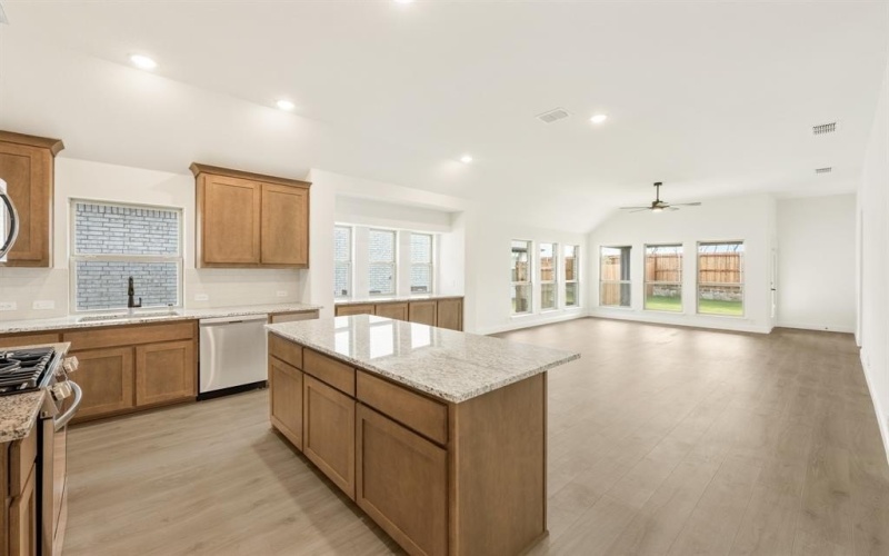 438 Aspen Way, Lavon, TX 75166, 4 Habitaciones Habitaciones , ,3 BañosBaños,Residential,En Venta,438 Aspen Way,20742224