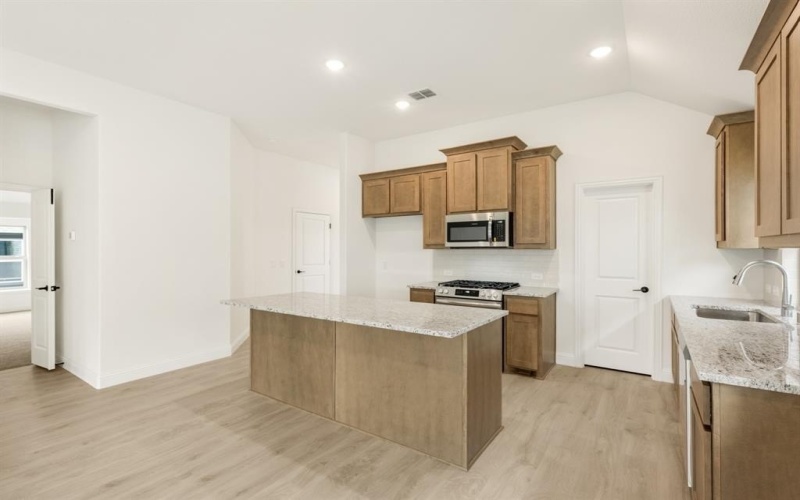 438 Aspen Way, Lavon, TX 75166, 4 Habitaciones Habitaciones , ,3 BañosBaños,Residential,En Venta,438 Aspen Way,20742224