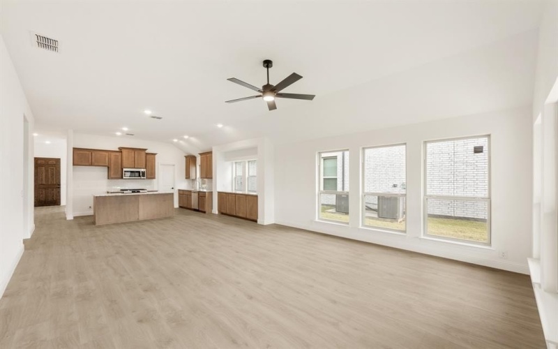 438 Aspen Way, Lavon, TX 75166, 4 Habitaciones Habitaciones , ,3 BañosBaños,Residential,En Venta,438 Aspen Way,20742224