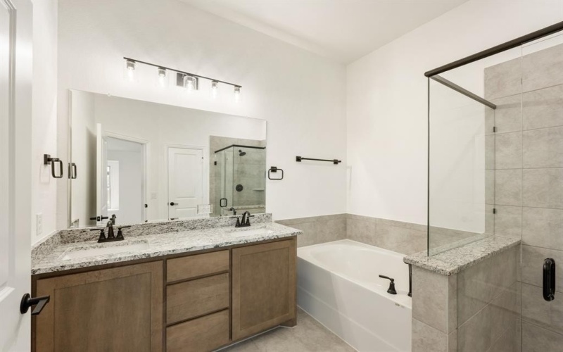 438 Aspen Way, Lavon, TX 75166, 4 Habitaciones Habitaciones , ,3 BañosBaños,Residential,En Venta,438 Aspen Way,20742224