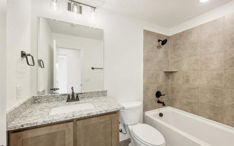 438 Aspen Way, Lavon, TX 75166, 4 Habitaciones Habitaciones , ,3 BañosBaños,Residential,En Venta,438 Aspen Way,20742224