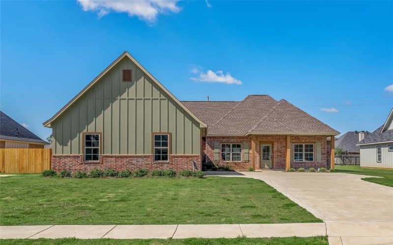 125 Sitka Loop, Haughton, LA 71037, 4 Bedrooms Bedrooms, ,2 BathroomsBathrooms,Residential,For Sale,125 Sitka Loop,20742452