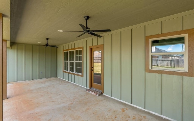 125 Sitka Loop, Haughton, LA 71037, 4 Bedrooms Bedrooms, ,2 BathroomsBathrooms,Residential,For Sale,125 Sitka Loop,20742452