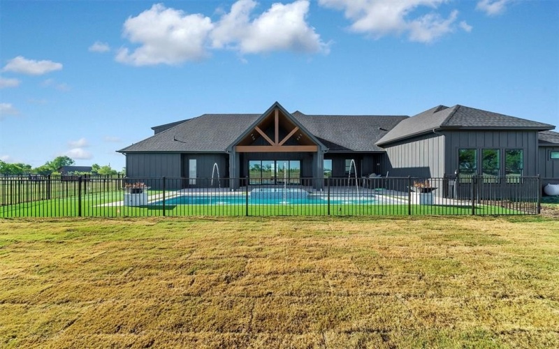 5360 Moncrief Road, Justin, TX 76247, 5 Habitaciones Habitaciones , ,3 BañosBaños,Residential,En Venta,5360 Moncrief Road,20742971