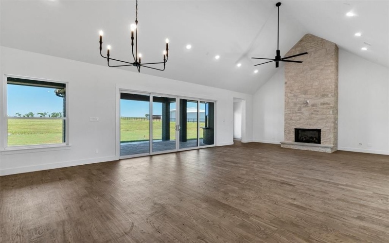 5360 Moncrief Road, Justin, TX 76247, 5 Habitaciones Habitaciones , ,3 BañosBaños,Residential,En Venta,5360 Moncrief Road,20742971