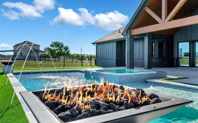 5360 Moncrief Road, Justin, TX 76247, 5 Habitaciones Habitaciones , ,3 BañosBaños,Residential,En Venta,5360 Moncrief Road,20742971