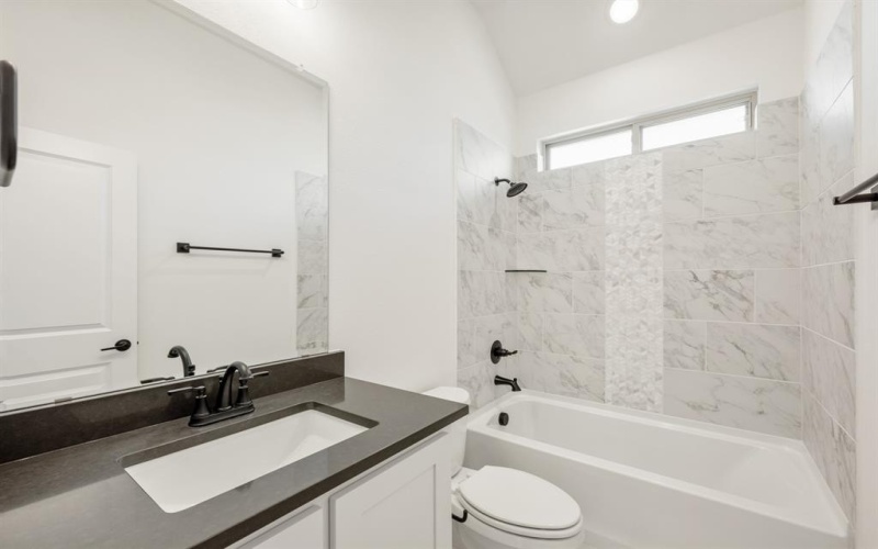 2307 Knapp Trail, Mansfield, TX 76063, 3 Bedrooms Bedrooms, ,2 BathroomsBathrooms,Residential,For Sale,2307 Knapp Trail,20731275