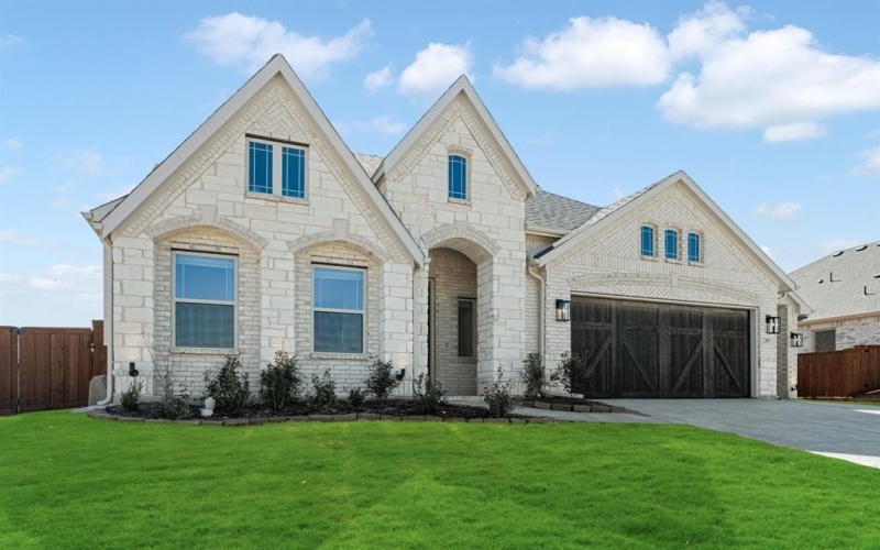 2307 Knapp Trail, Mansfield, TX 76063, 3 Bedrooms Bedrooms, ,2 BathroomsBathrooms,Residential,For Sale,2307 Knapp Trail,20731275