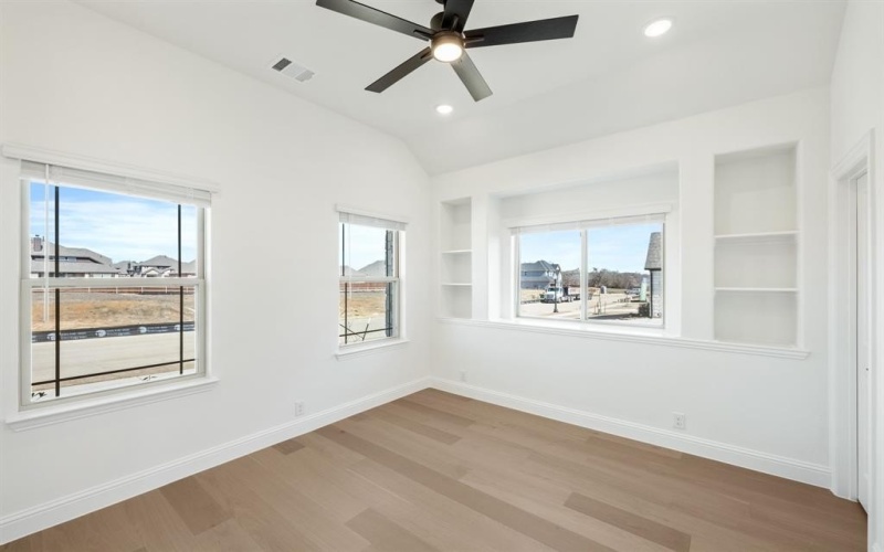 2307 Knapp Trail, Mansfield, TX 76063, 3 Bedrooms Bedrooms, ,2 BathroomsBathrooms,Residential,For Sale,2307 Knapp Trail,20731275