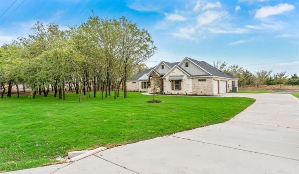 8575 Davidson Road, Sanger, TX 76266, 3 Habitaciones Habitaciones , ,3 BañosBaños,Residential,En Venta,8575 Davidson Road,20743457