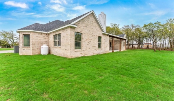 8575 Davidson Road, Sanger, TX 76266, 3 Habitaciones Habitaciones , ,3 BañosBaños,Residential,En Venta,8575 Davidson Road,20743457