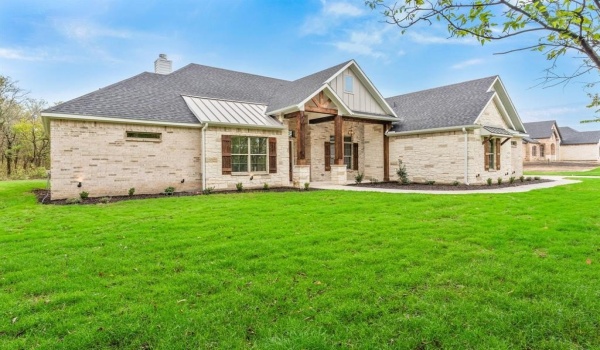 8575 Davidson Road, Sanger, TX 76266, 3 Habitaciones Habitaciones , ,3 BañosBaños,Residential,En Venta,8575 Davidson Road,20743457