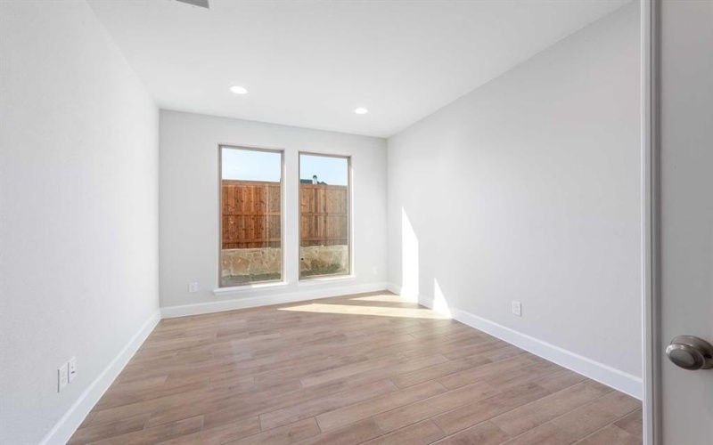 2405 Shane Drive, Midlothian, TX 76065, 4 Habitaciones Habitaciones , ,3 BañosBaños,Residential,En Venta,2405 Shane Drive,20731485