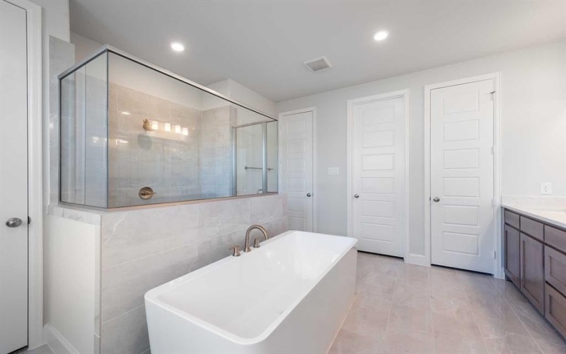 2405 Shane Drive, Midlothian, TX 76065, 4 Habitaciones Habitaciones , ,3 BañosBaños,Residential,En Venta,2405 Shane Drive,20731485
