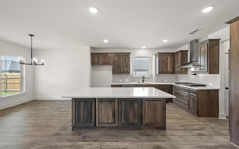 300 Tradd, Glenn Heights, TX 75154, 5 Habitaciones Habitaciones , ,3 BañosBaños,Residential,En Venta,300 Tradd,20744006