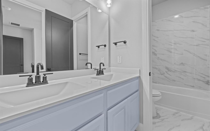 3258 Arbor Grove Trail, Midlothian, TX 76065, 4 Bedrooms Bedrooms, ,3 BathroomsBathrooms,Residential,For Sale,3258 Arbor Grove Trail,20731540