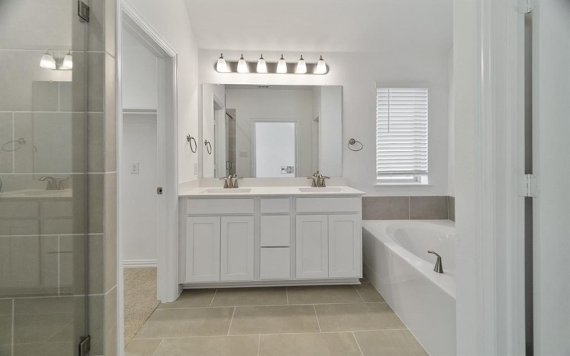 227 Freedom Trail, Forney, TX 75126, 4 Habitaciones Habitaciones , ,2 BañosBaños,Residential,En Venta,227 Freedom Trail,20744144