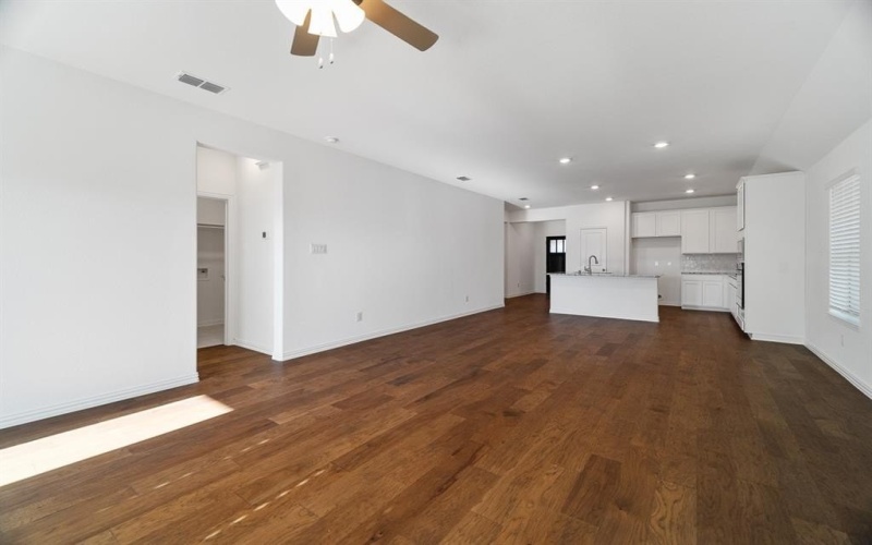 227 Freedom Trail, Forney, TX 75126, 4 Habitaciones Habitaciones , ,2 BañosBaños,Residential,En Venta,227 Freedom Trail,20744144