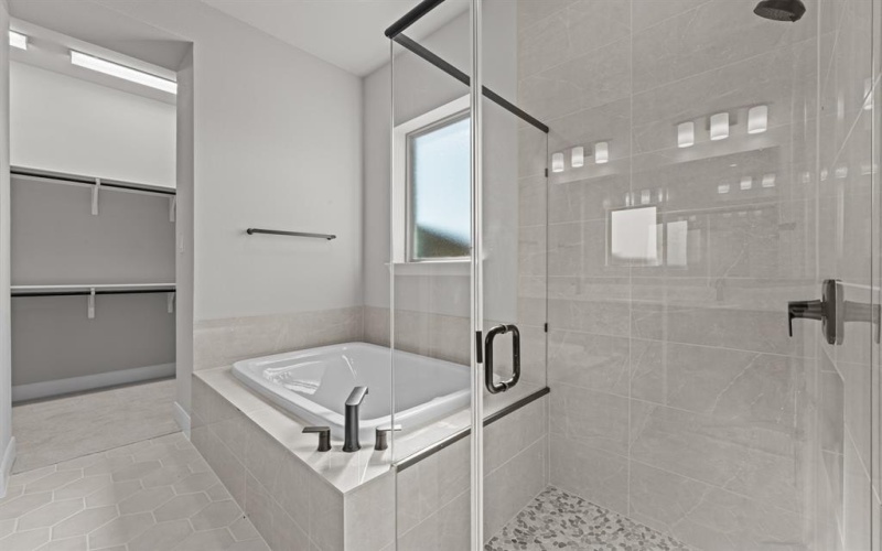 2909 Long Trail, Mansfield, TX 76063, 4 Habitaciones Habitaciones , ,3 BañosBaños,Residential,En Venta,2909 Long Trail,20731649