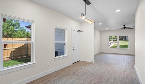 727 W Parnell Street, Denison, TX 75020, 3 Bedrooms Bedrooms, ,2 BathroomsBathrooms,Residential,For Sale,727 W Parnell Street,20744145