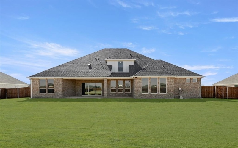 129 Hollingsworth Lane, Oak Leaf, TX 75154, 4 Habitaciones Habitaciones , ,5 BañosBaños,Residential,En Venta,129 Hollingsworth Lane,20744163