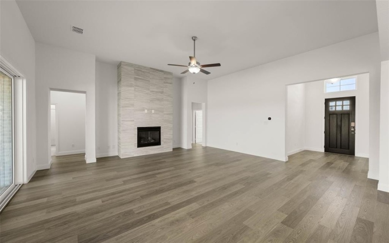 129 Hollingsworth Lane, Oak Leaf, TX 75154, 4 Habitaciones Habitaciones , ,5 BañosBaños,Residential,En Venta,129 Hollingsworth Lane,20744163
