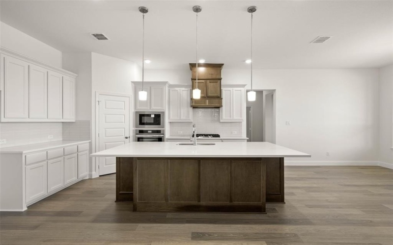 129 Hollingsworth Lane, Oak Leaf, TX 75154, 4 Habitaciones Habitaciones , ,5 BañosBaños,Residential,En Venta,129 Hollingsworth Lane,20744163