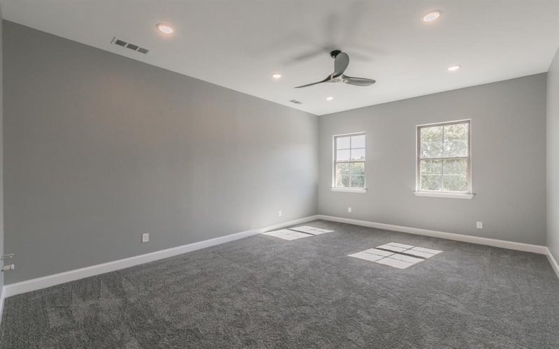 808 Crow Court, Granbury, TX 76048, 3 Bedrooms Bedrooms, ,2 BathroomsBathrooms,Residential,For Sale,808 Crow Court,20744180