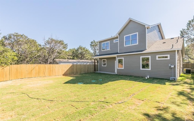 808 Crow Court, Granbury, TX 76048, 3 Bedrooms Bedrooms, ,2 BathroomsBathrooms,Residential,For Sale,808 Crow Court,20744180