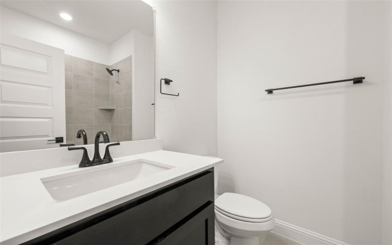 135 Hollingsworth Lane, Oak Leaf, TX 75154, 5 Habitaciones Habitaciones , ,5 BañosBaños,Residential,En Venta,135 Hollingsworth Lane,20744227