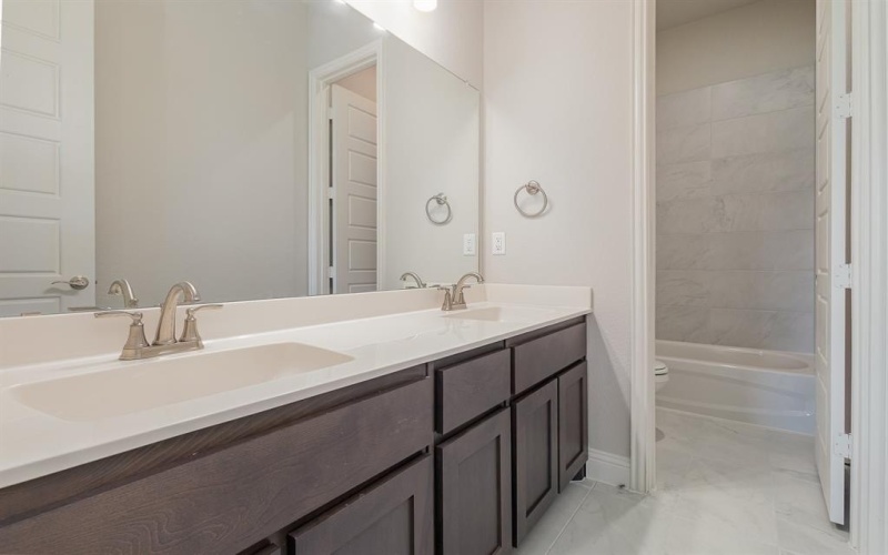 1236 Jungle Drive, Forney, TX 75126, 4 Habitaciones Habitaciones , ,2 BañosBaños,Residential,En Venta,1236 Jungle Drive,20732123