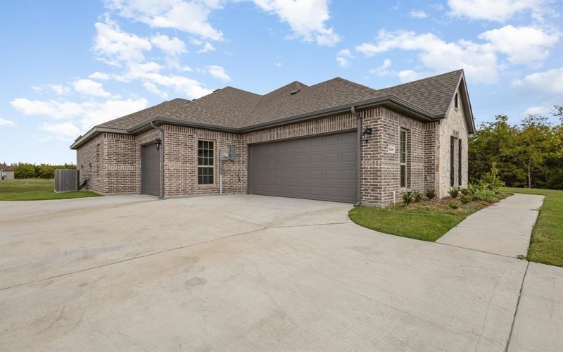 1236 Jungle Drive, Forney, TX 75126, 4 Habitaciones Habitaciones , ,2 BañosBaños,Residential,En Venta,1236 Jungle Drive,20732123
