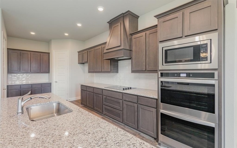 1236 Jungle Drive, Forney, TX 75126, 4 Habitaciones Habitaciones , ,2 BañosBaños,Residential,En Venta,1236 Jungle Drive,20732123