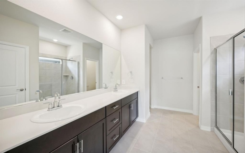 1317 Los Olmos Lane, Crandall, TX 75114, 5 Bedrooms Bedrooms, ,3 BathroomsBathrooms,Residential,For Sale,1317 Los Olmos Lane,20732124