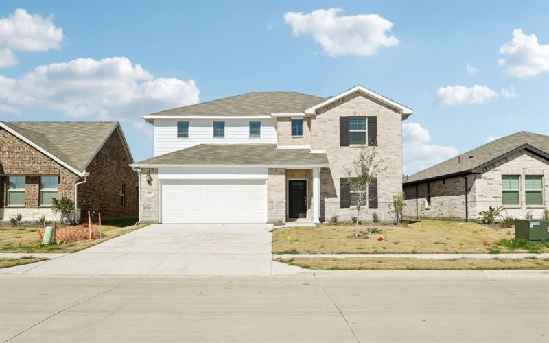 1317 Los Olmos Lane, Crandall, TX 75114, 5 Bedrooms Bedrooms, ,3 BathroomsBathrooms,Residential,For Sale,1317 Los Olmos Lane,20732124
